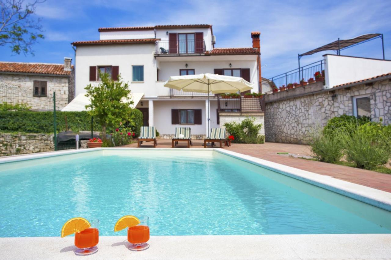 Holiday Home Elvis, Village Kujici Hreljici Luaran gambar