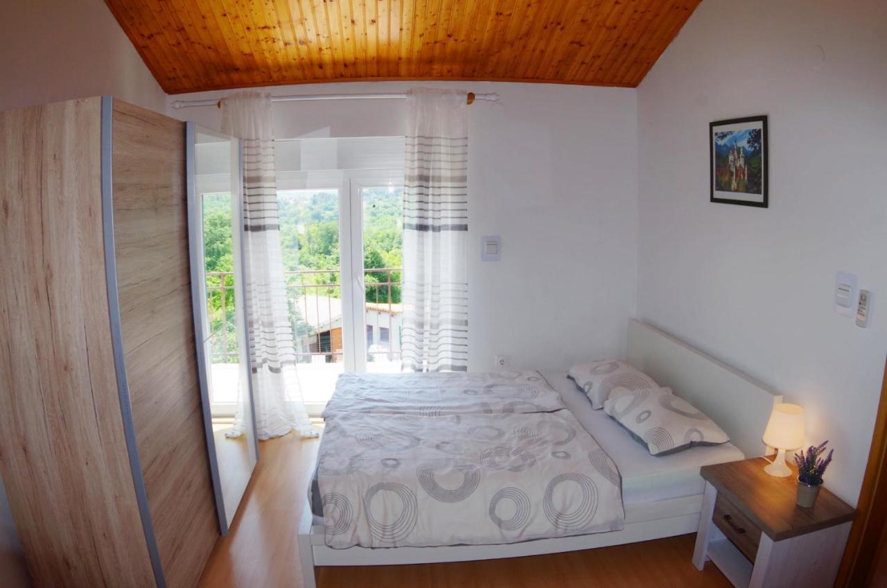 Holiday Home Elvis, Village Kujici Hreljici Luaran gambar