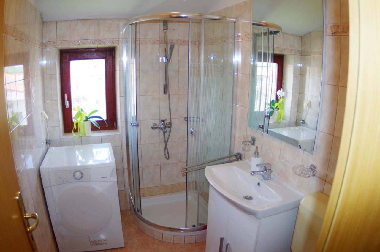 Holiday Home Elvis, Village Kujici Hreljici Luaran gambar