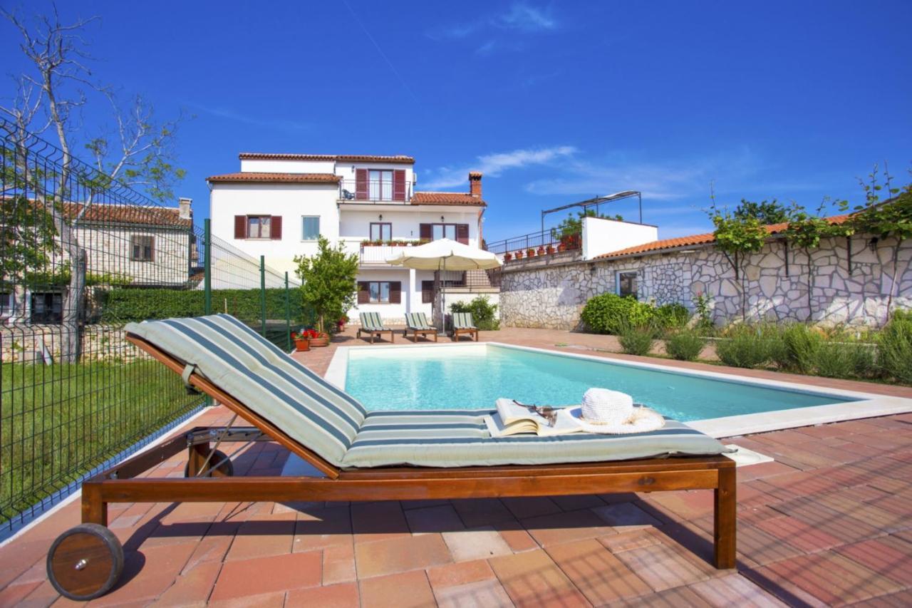 Holiday Home Elvis, Village Kujici Hreljici Luaran gambar
