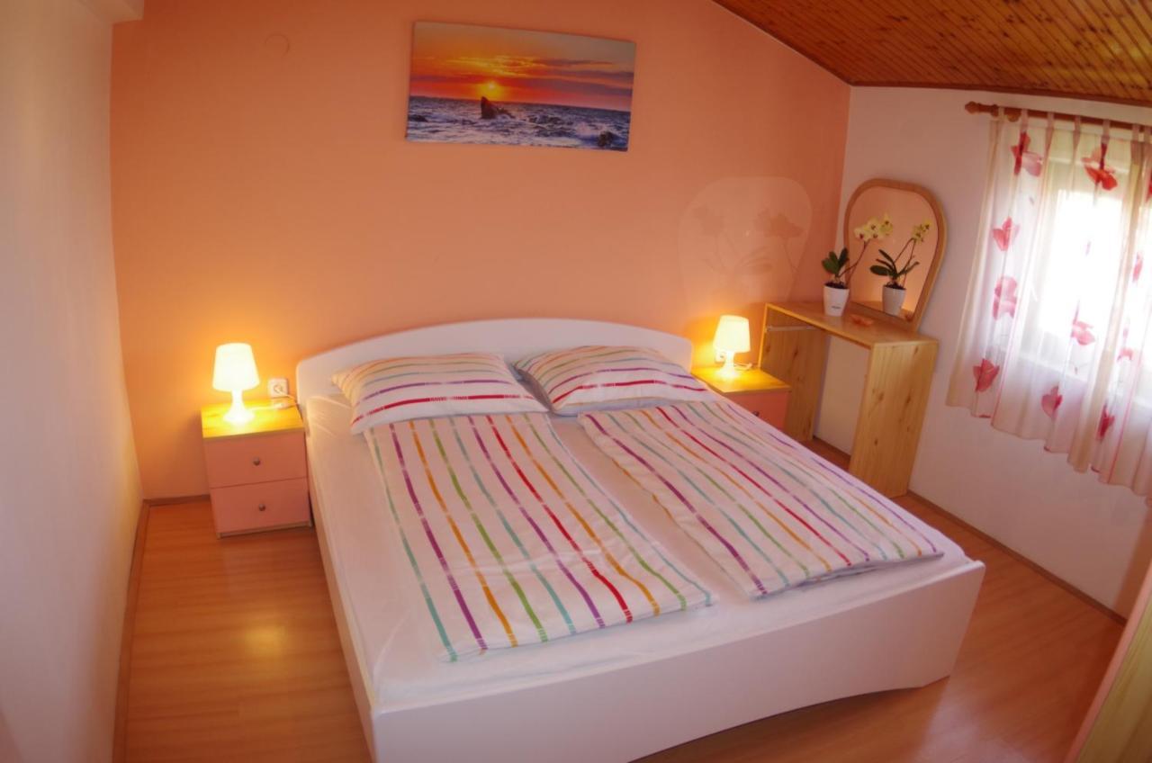 Holiday Home Elvis, Village Kujici Hreljici Luaran gambar
